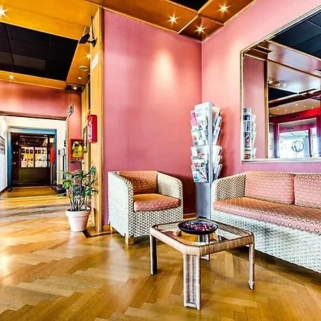 Hotell Columbus Sea 4*