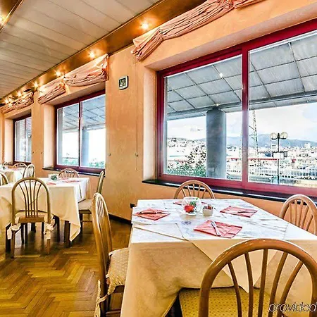 Hotel Columbus Sea 4*