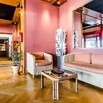 Columbus Sea ホテル 4*