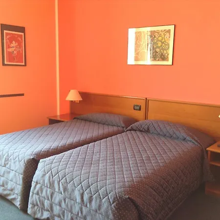 Columbus Sea 4* Genua