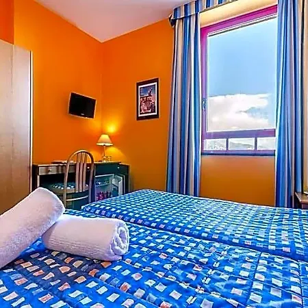 Columbus Sea 4*