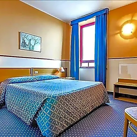 ホテル Columbus Sea 4*