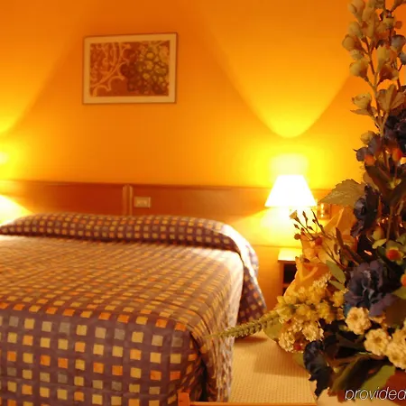 Hotel Columbus Sea 4*