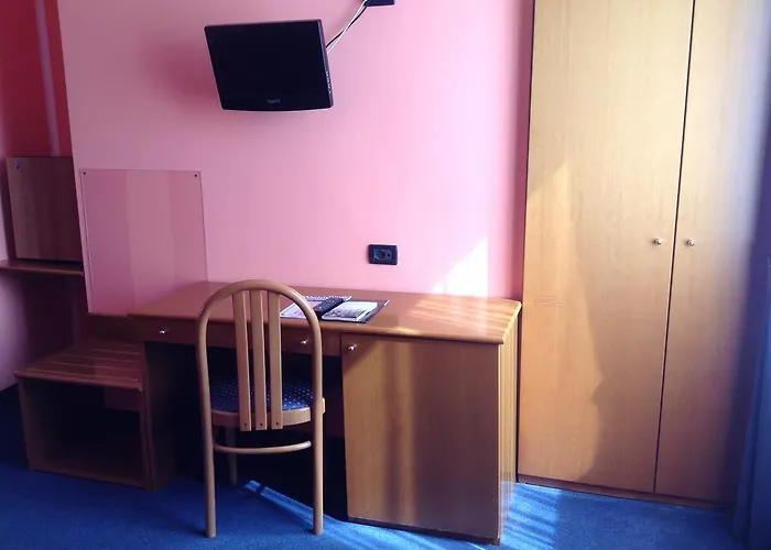 Отель Columbus Sea