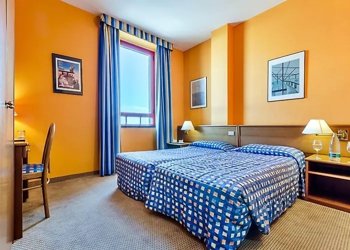 Columbus Sea Отель