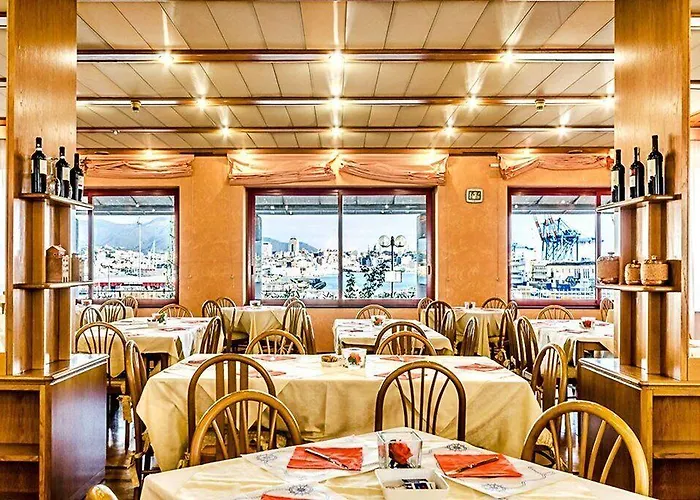 Отель Columbus Sea 4*