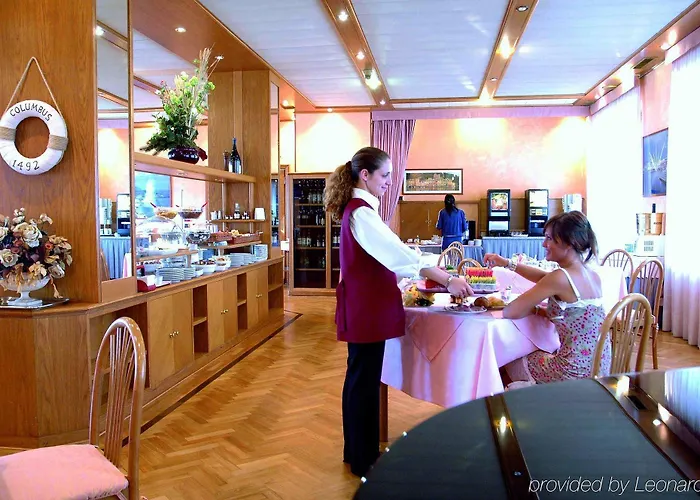 Columbus Sea Отель 4*