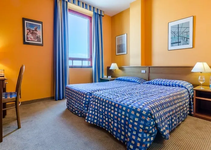 Columbus Sea Отель