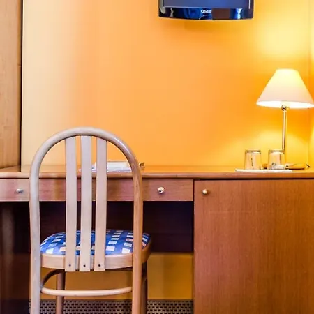 Hotel Columbus Sea 4*