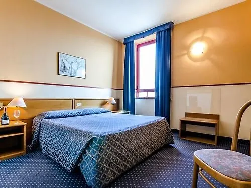 Columbus Sea Hotel 4*